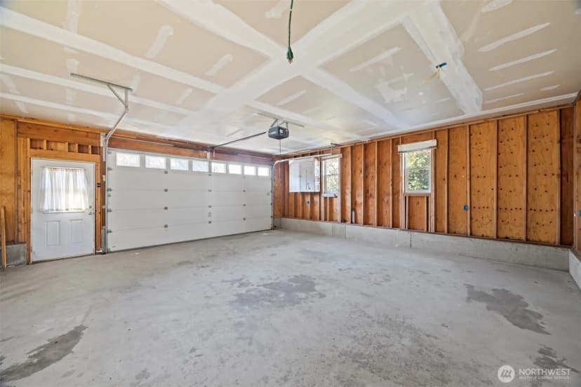 Property photo for 2126 Zephyr Place, Bellingham photo 33