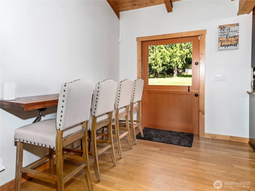 Property photo for 37019 15th Avenue Ne, Stanwood photo 18
