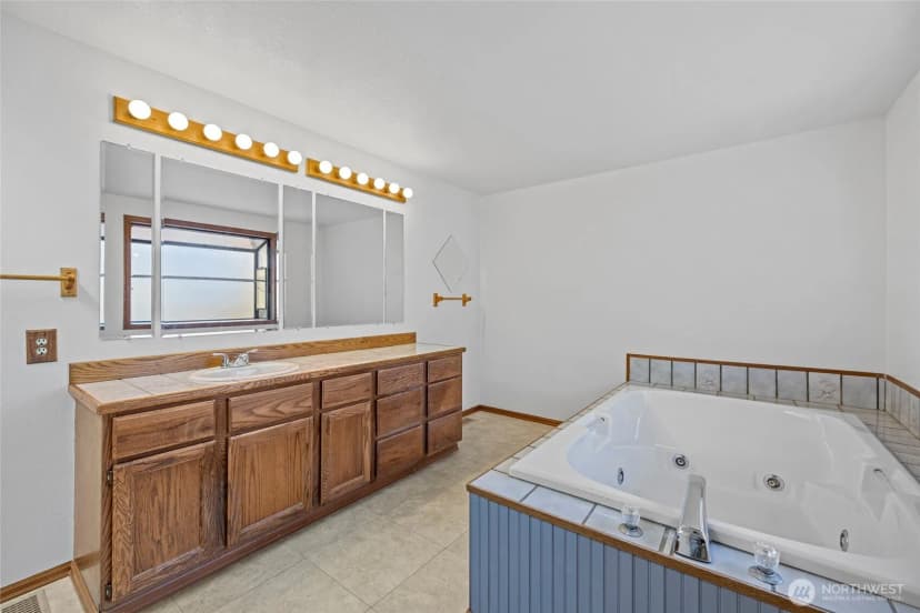 Property photo for 3635 Home Road, Bellingham photo 19