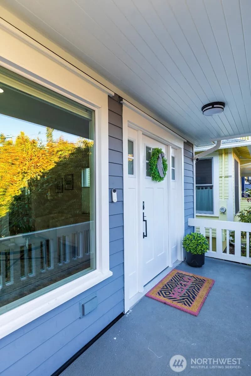 Property photo for 4747 Thackeray Place Ne, Seattle photo 36