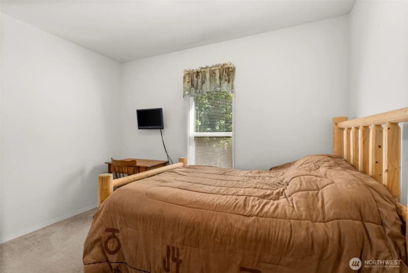 Property photo for 22010 Summers Road Sw, Centralia photo 21