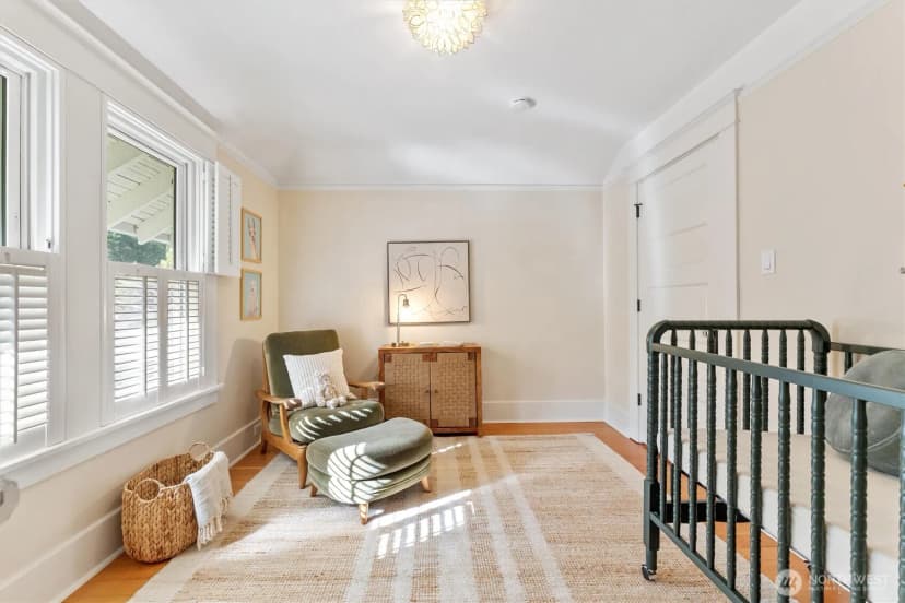 Property photo for 1912 26th Avenue E, Seattle photo 21