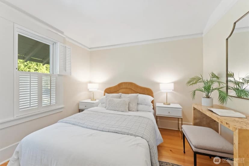 Property photo for 1912 26th Avenue E, Seattle photo 19