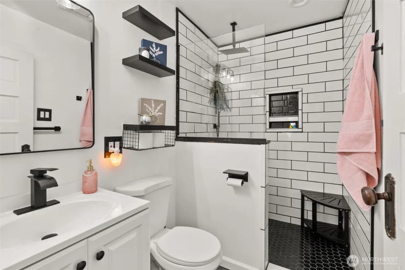 Property photo for 6226 S Lawrence Street, Tacoma photo 12
