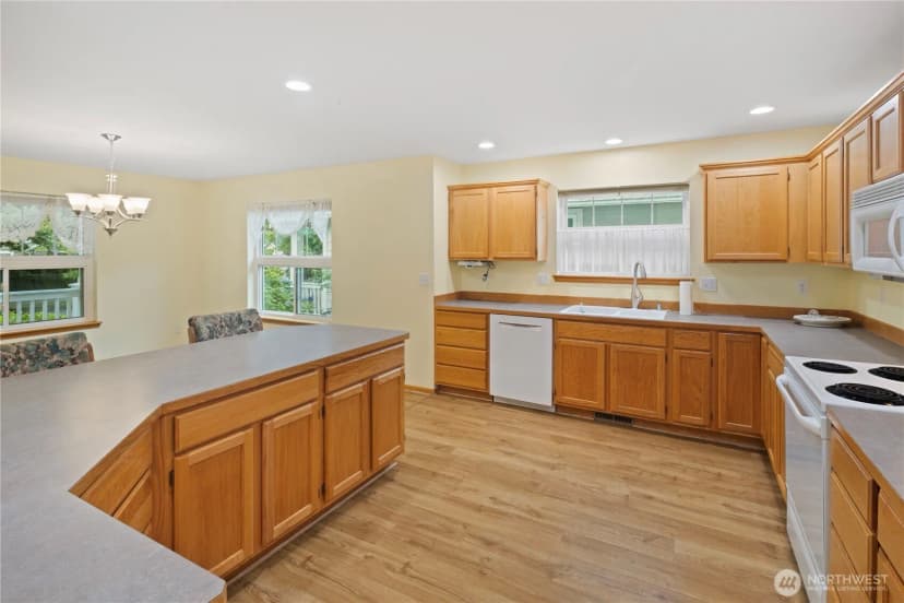 Property photo for 5685 Correll Drive, Ferndale photo 11