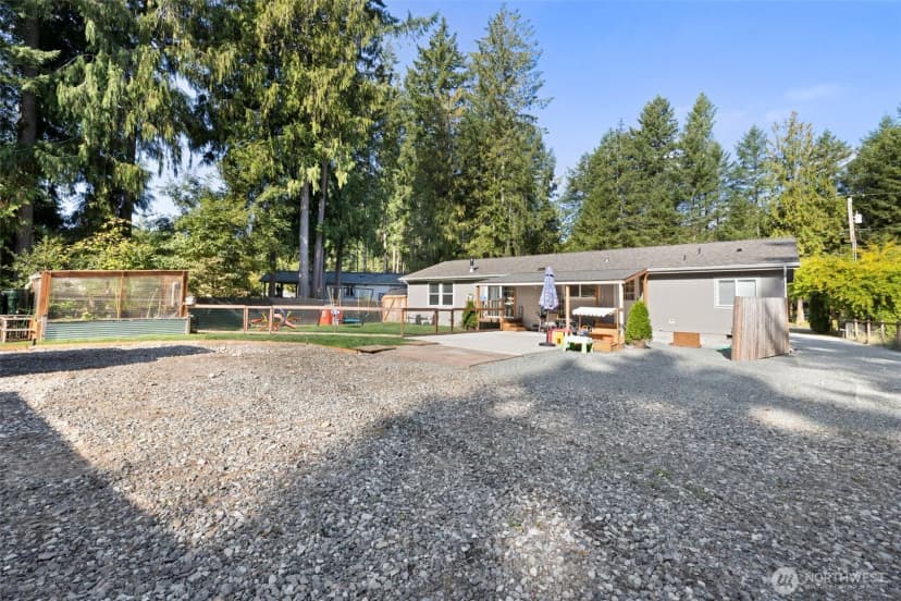 Property photo for 42002 Cedar Street, Concrete photo 29