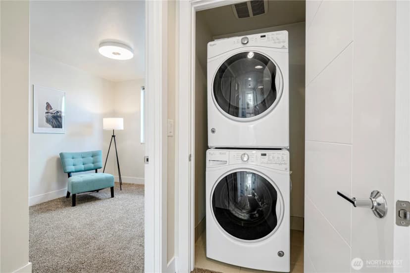 Property photo for 2218 Franklin Avenue E #c, Seattle photo 21