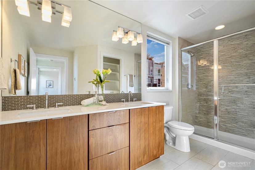 Property photo for 2218 Franklin Avenue E #c, Seattle photo 18