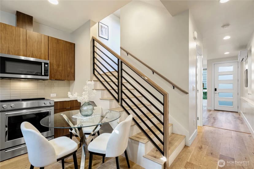 Property photo for 2218 Franklin Avenue E #c, Seattle photo 10
