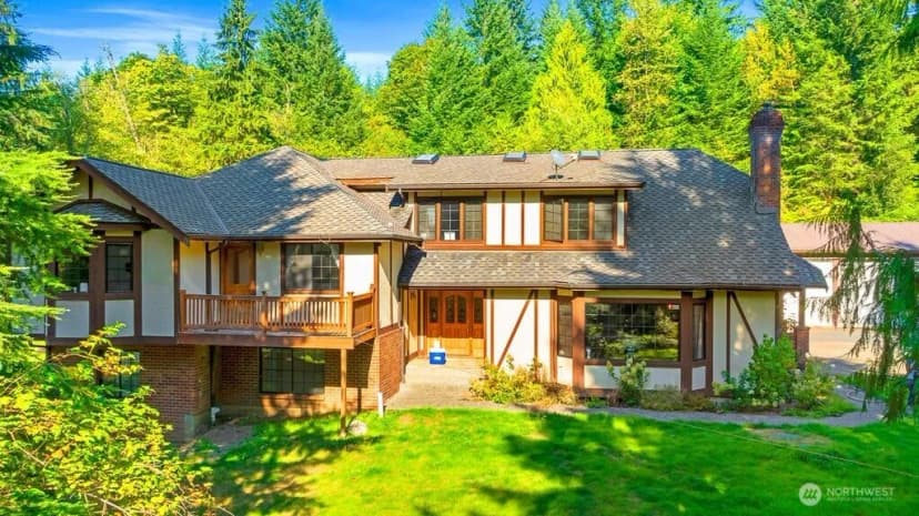 Property photo for 3215 205th Drive Se, Snohomish photo 2