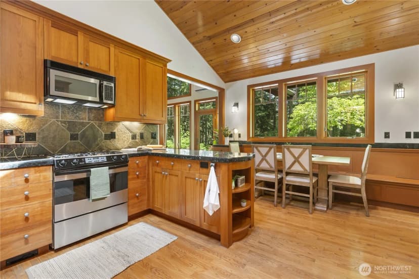 Property photo for 36915 Ne 98th Street, Carnation photo 17