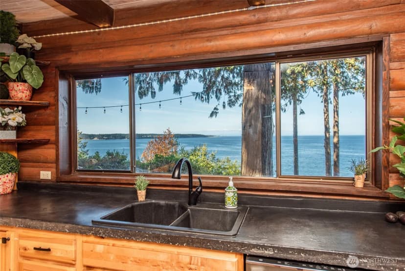 Property photo for 412 Buck Loop Road, Sequim photo 14