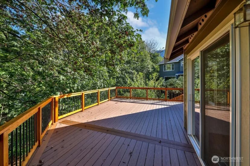 Property photo for 1065 Sw 12th Street, North Bend photo 11