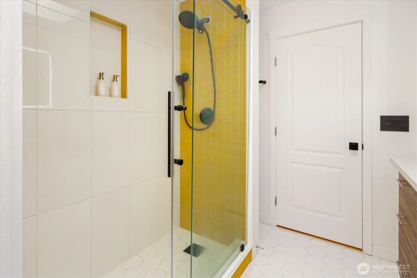 Property photo for 8344 Wabash Avenue S, Seattle photo 24