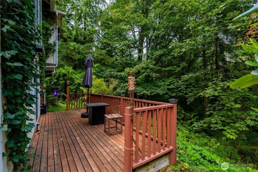Property photo for 493 Peak Drive, Sedro Woolley photo 9
