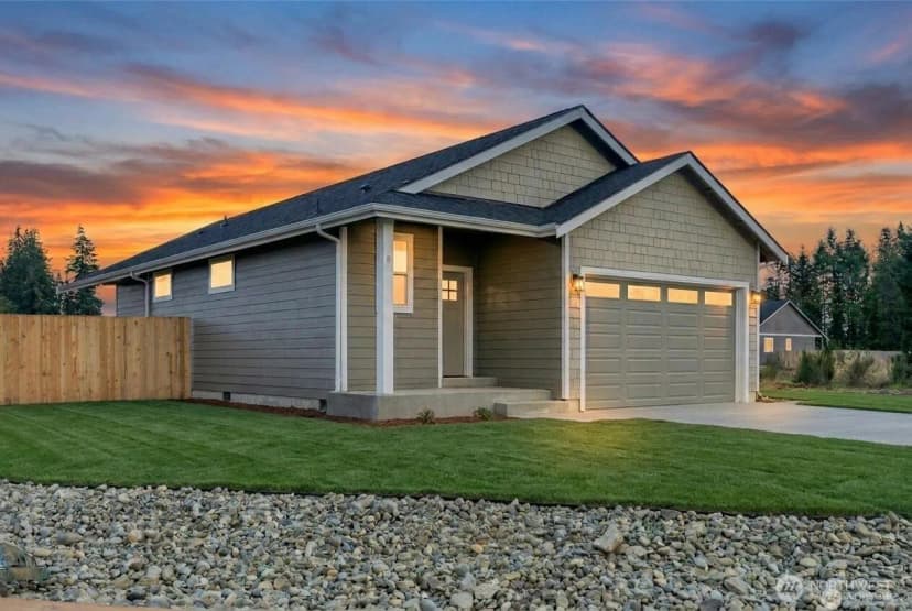 Property photo for 8 Hobble Creek Street, Elma