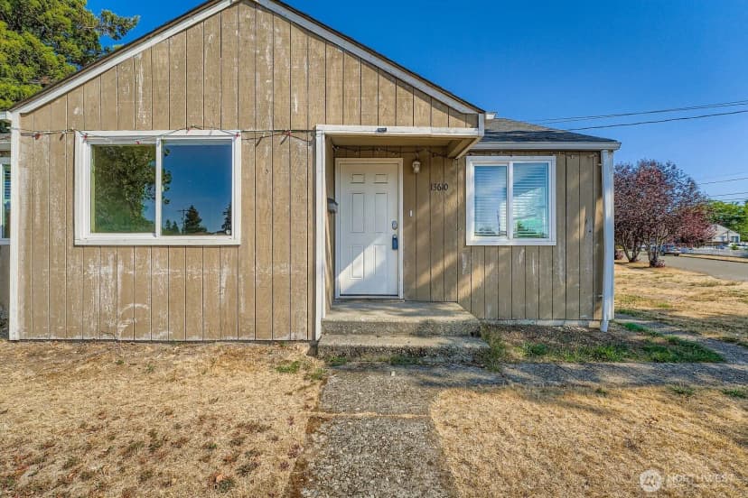 Property photo for 13610 8th Avenue Sw, Burien photo 3