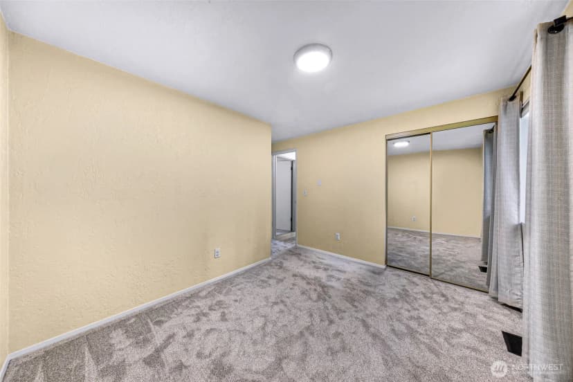 Property photo for 3731 Old Highway 99 Road N, Burlington photo 16