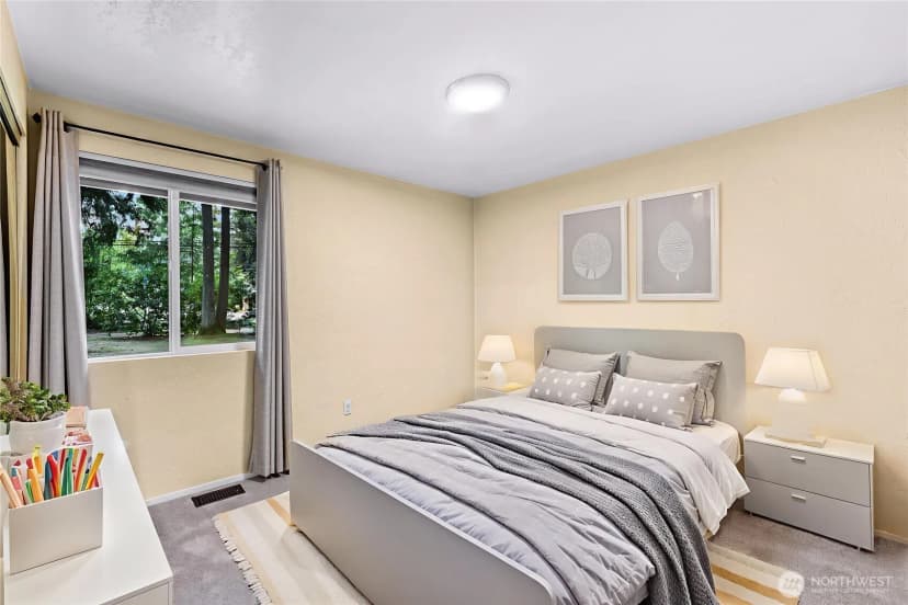 Property photo for 3731 Old Highway 99 Road N, Burlington photo 17