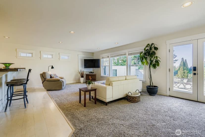 Property photo for 8309 California Avenue Sw, Seattle photo 8