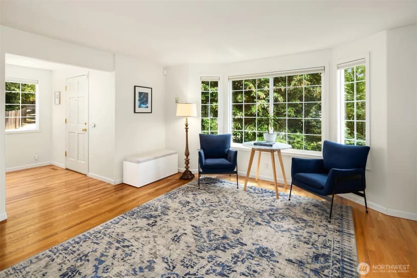 Property photo for 12741 37th Avenue Ne, Seattle photo 4