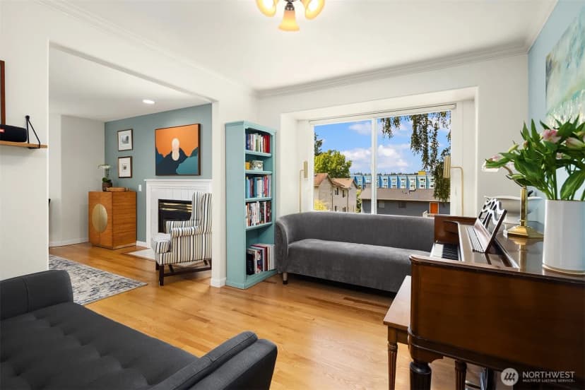 Property photo for 12741 37th Avenue Ne, Seattle photo 6