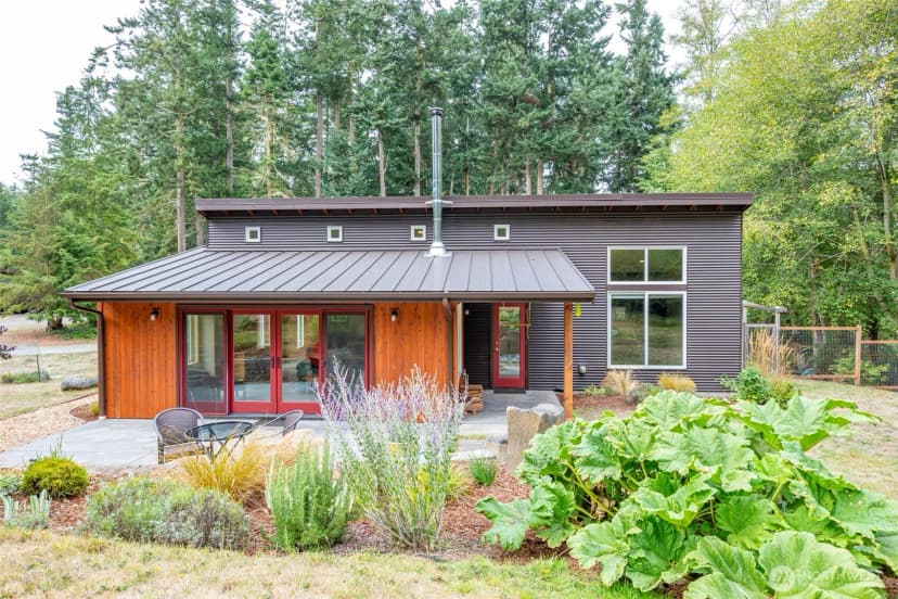 Property photo for 530 Lucky Dog Lane, Coupeville photo 27