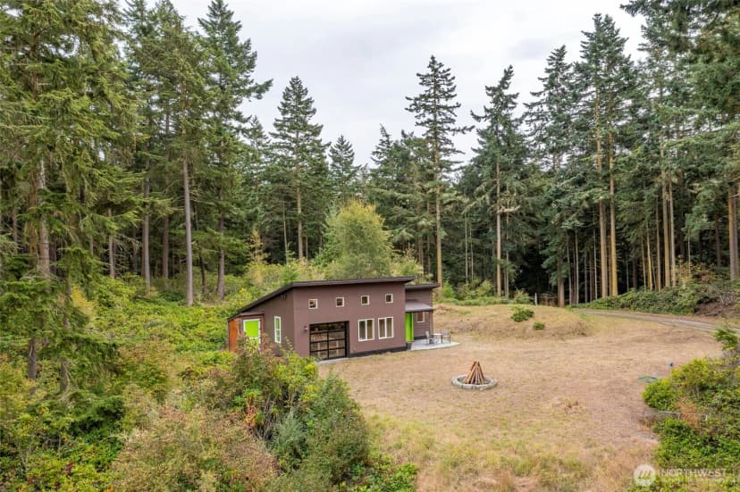 Property photo for 530 Lucky Dog Lane, Coupeville photo 29