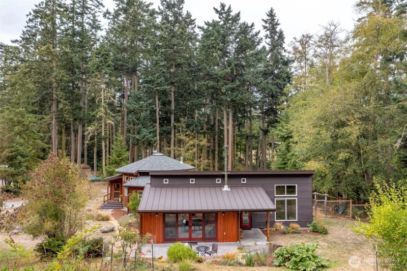 Property photo for 530 Lucky Dog Lane, Coupeville