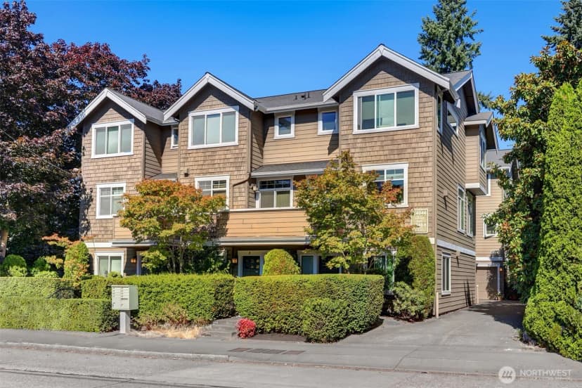 Property photo for 4046 B Ne 55th Street, Seattle photo 36