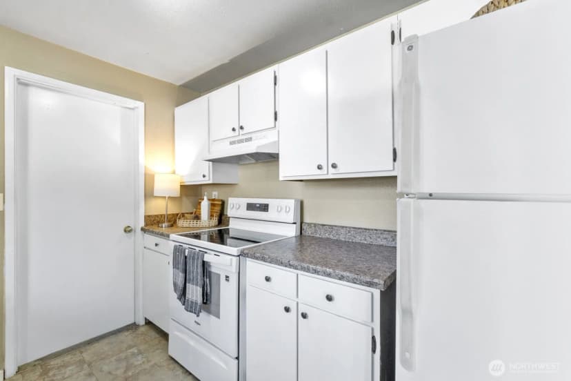 Property photo for 1720 Wilson St Se, Olympia photo 13