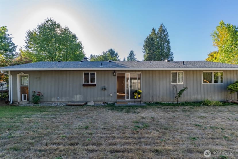 Property photo for 1720 Wilson St Se, Olympia photo 5
