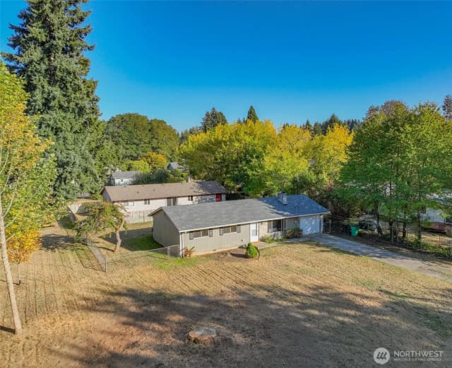 Property photo for 1720 Wilson St Se, Olympia photo 4