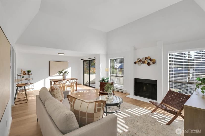Property photo for 10218 Ne 16th Street #q-7, Bellevue photo 4