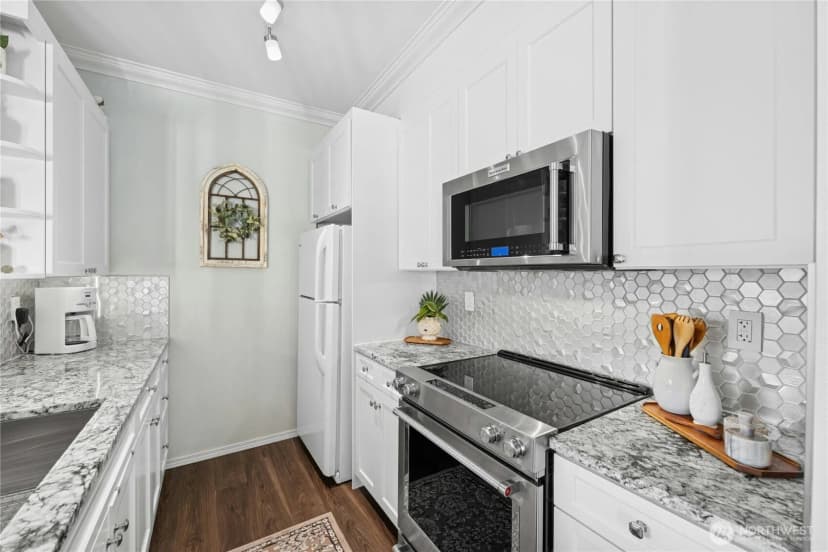 Property photo for 801 Rainier Avenue N #g-137, Renton photo 11