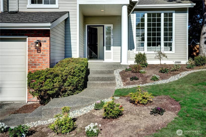 Property photo for 25760 Se 40th Street, Sammamish photo 2