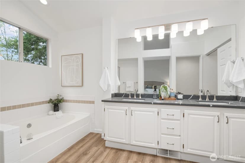 Property photo for 3627 252nd Place Se, Sammamish photo 28