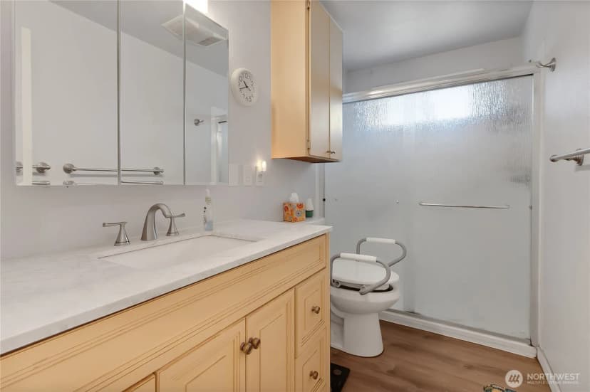 Property photo for 17123 17th Avenue E, Spanaway photo 14