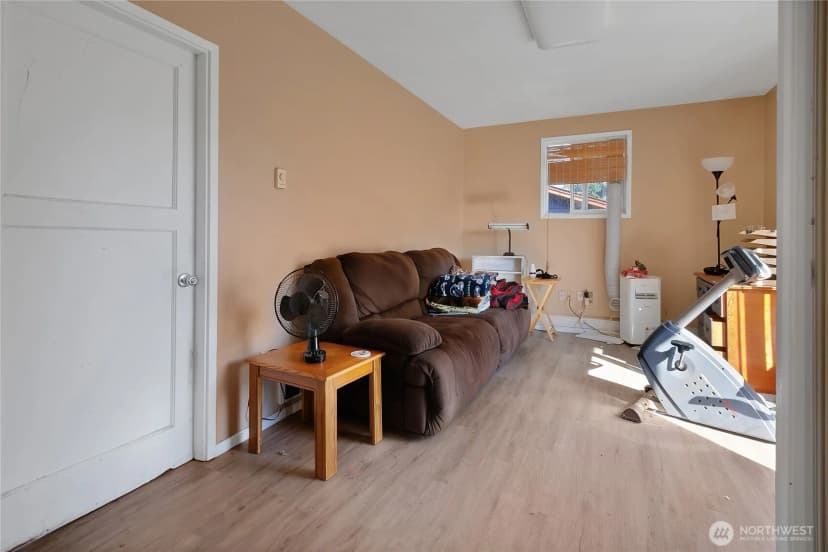 Property photo for 17123 17th Avenue E, Spanaway photo 11