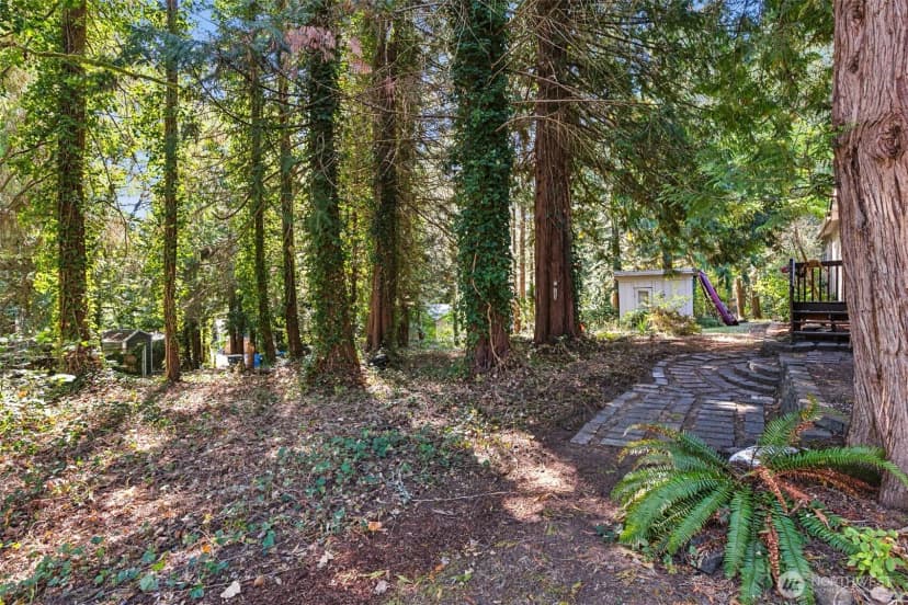 Property photo for 8243 Cedarwood Street Se, Tenino photo 19
