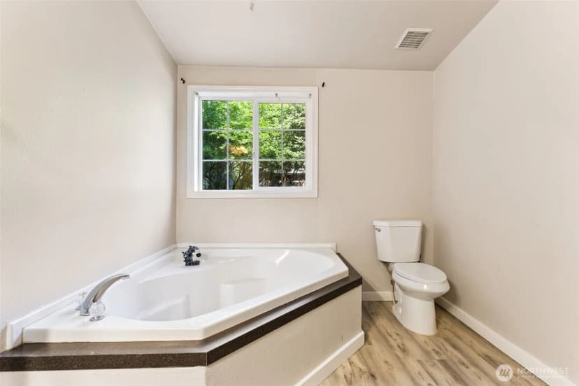 Property photo for 8243 Cedarwood Street Se, Tenino photo 12