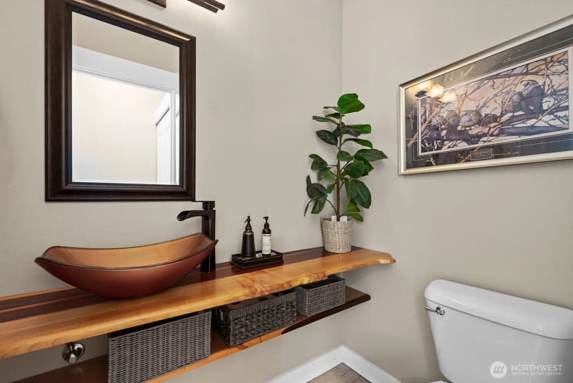 Property photo for 2490 Sw Webster Street, Seattle photo 14