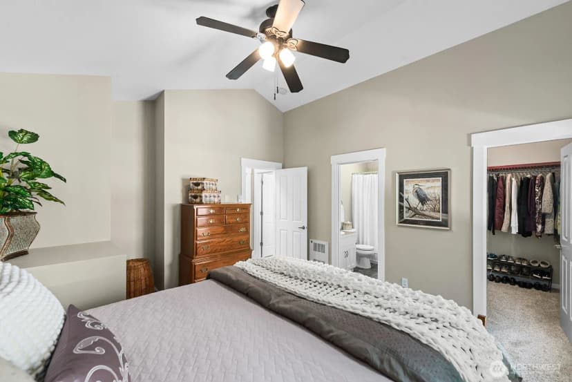 Property photo for 2490 Sw Webster Street, Seattle photo 17