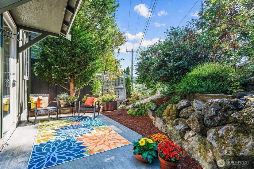 Property photo for 2490 Sw Webster Street, Seattle photo 26