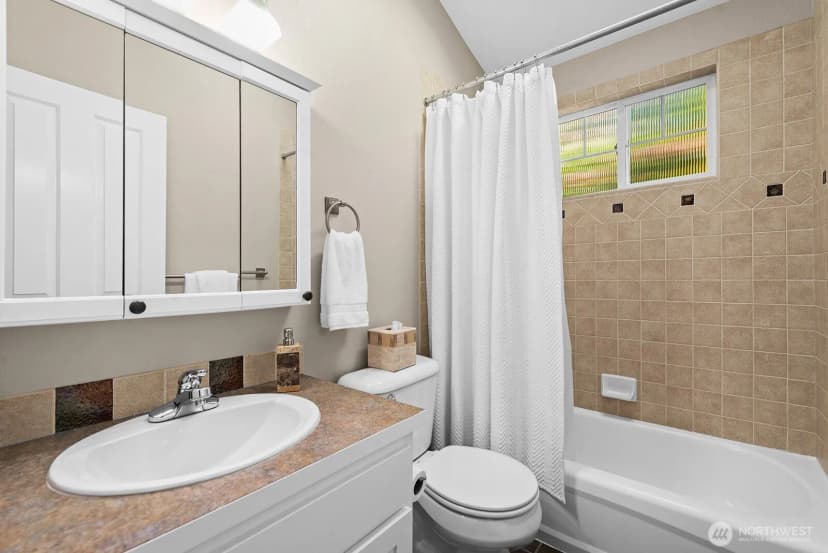 Property photo for 2490 Sw Webster Street, Seattle photo 20