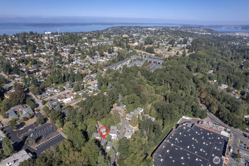 Property photo for 2490 Sw Webster Street, Seattle photo 32