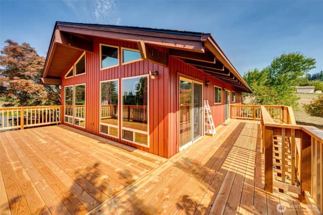 Property photo for 1415 Cloverdale Road, Kalama