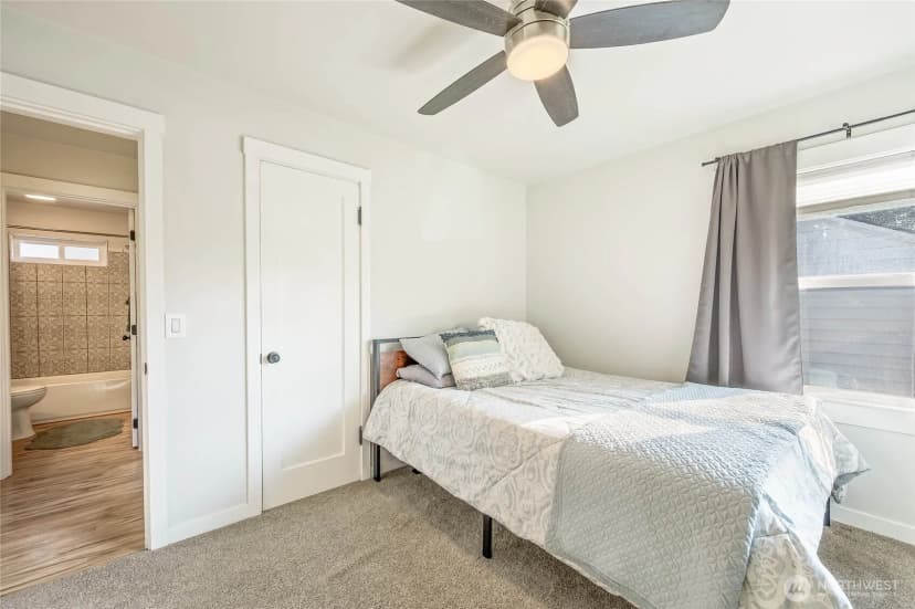 Property photo for 1226 8th Street, Wenatchee photo 16