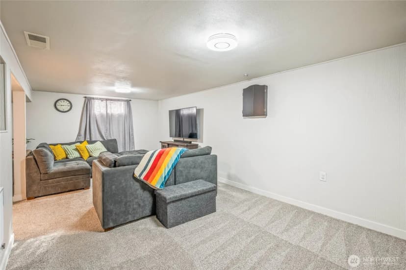 Property photo for 1226 8th Street, Wenatchee photo 17