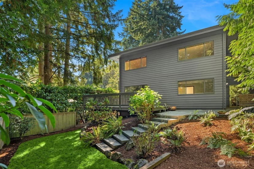 Property photo for 6920 94th Avenue Se, Mercer Island photo 25